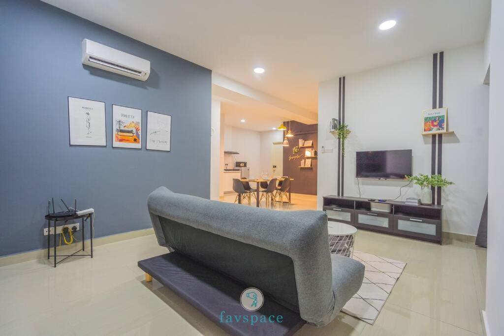 Cozy 3 Bedrooms - 2 Parkings - Jalan Ampang For 7 Pangsapuri Kuala Lumpur