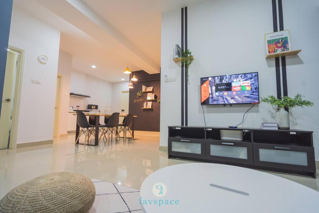 Cozy 3 Bedrooms - 2 Parkings - Jalan Ampang For 7 Pangsapuri